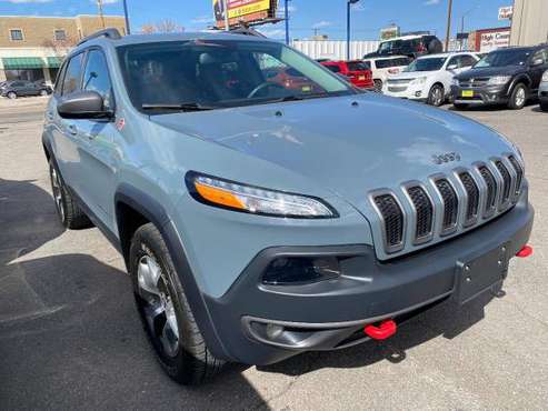2014 Jeep Cherokee Trailhawk 4x4 4dr SUV - - by dealer for sale in Denver , CO