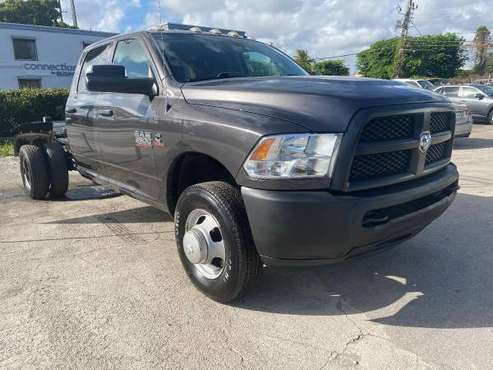 2016 RAM Ram Pickup 3500 Tradesman 4x4 4dr Crew Cab 8 ft LB DRW for sale in Hollywood, FL