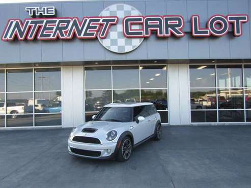 2014 *MINI* *Cooper S Clubman* - cars & trucks - by dealer - vehicle... for sale in Council Bluffs, NE