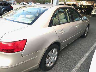 2009 HYUNDAI SONATA 107K - cars & trucks - by owner - vehicle... for sale in Englewood Cliffs, NJ
