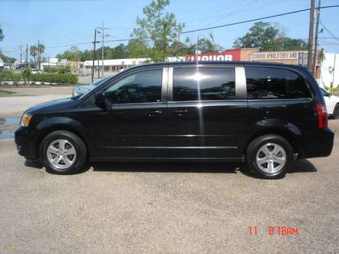 2009 Dodge Grand Caravan SE One Owner, 3rd Row with Stow N Go! for sale in Conroe, TX