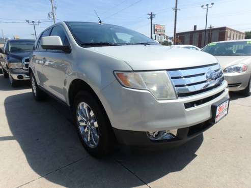 2007 Ford Edge SEL White for sale in URBANDALE, IA
