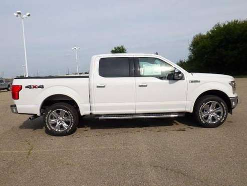 2019 Ford F150 F150 F 150 F-150 truck Lariat (Oxford White) for sale in Sterling Heights, MI