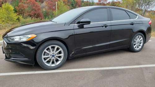 2017 Ford Fusion SE - cars & trucks - by dealer - vehicle automotive... for sale in Eau Claire, WI