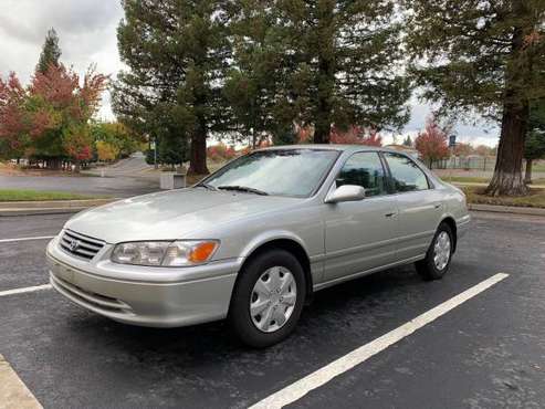 2000 Toyota Camry / Clean Title - cars & trucks - by owner - vehicle... for sale in Sacramento , CA