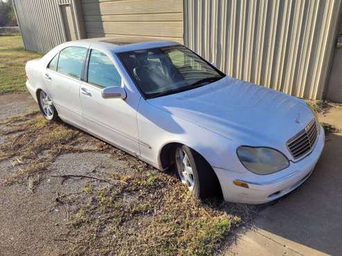 2000 Mercedes S430 runs and drives needs work - - by for sale in Oklahoma City, OK