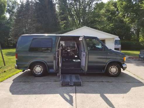 Handicap / Wheelchair Van for sale in Jacksonville, IL
