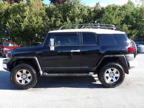 2007 TOYOTA FJ CRUISER 4x4 - - by dealer - vehicle for sale in St. Albans, VT