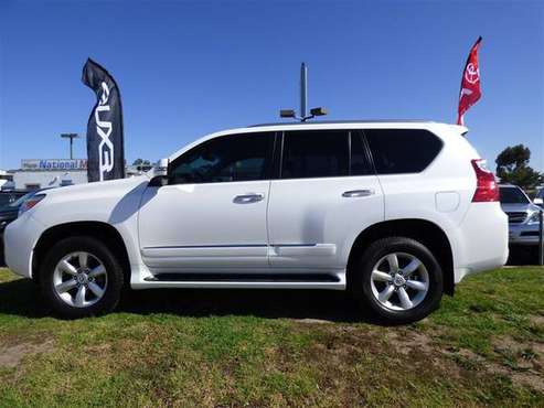 2013 LEXUS GX460 4WD 3RD ROW LIKE NEW - - by dealer for sale in San Diego, CA