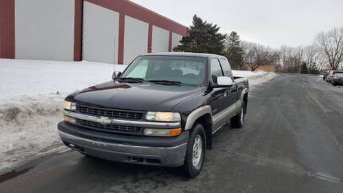 2000 Chevy Silverado Z71 - - by dealer - vehicle for sale in Minneapolis, MN