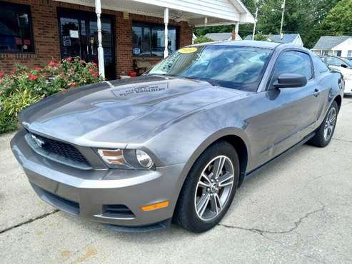2010 Ford Mustang V6 Coupe RWD for sale in Winchester , KY