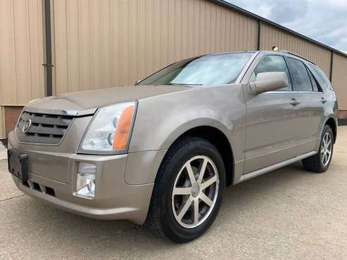 2005 Cadillac SRX Luxury 4 6 V8 - AWD - DVD - Loaded for sale in Uniontown , OH