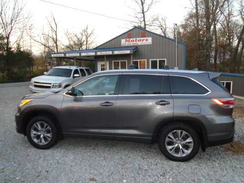 2014 Toyota Highlander XLE AWD ( Seats 8 ) * DVD * GPS * Leather -... for sale in Hickory, TN