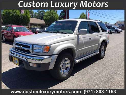 2000 Toyota 4runner SR5 4x4 / 30 Day warranty / low Miles / for sale in Salem, OR