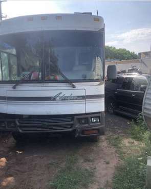 01 Winnebago Adventurer for sale in STATEN ISLAND, NY