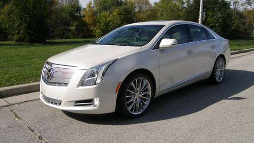 2013 Cadillac XTS Platinum AWD 55000 Miles 20"Alloy Wheels Hard Loaded for sale in West Allis/Milwaukee, WI
