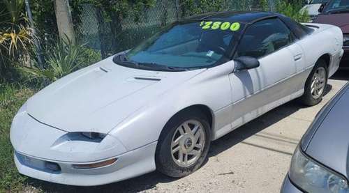 94 Camaro t-top runs and drives nice clean body - - by for sale in Crystal River, FL