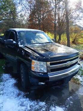 2008 Chevy Silverado z71 4x4 truck for sale in PENFIELD, NY