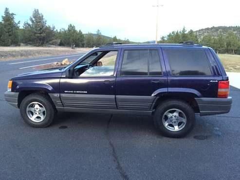 1997 Jeep Grand Cherokee Laredo - cars & trucks - by owner - vehicle... for sale in Hempstead, NY