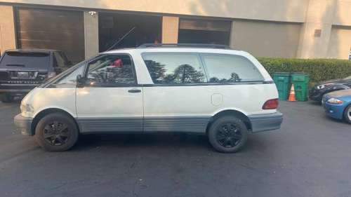 Toyota Previa Van 1995 for sale in Cedar Ridge, CA