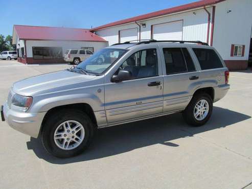2004 Jeep Grand Cherokee Laredo 4x4 (NICE) for sale in Council Bluffs, MO