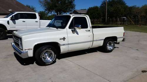 1987 CHEVROLET SILVERADO R10 - cars & trucks - by owner - vehicle... for sale in Weslaco, TX
