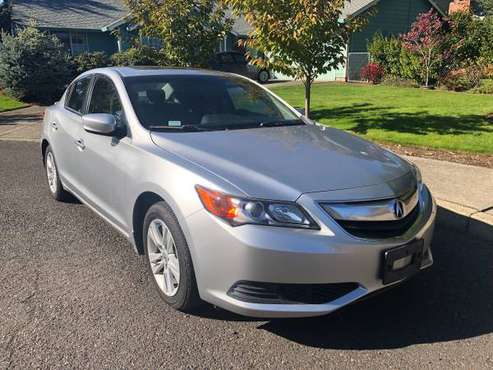 2013 Acura ILX silver sedan, AT, 49K miles for sale in Vancouver, OR