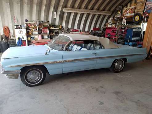1961 Pontiac Bonneville convertible for sale in Waverly, IA