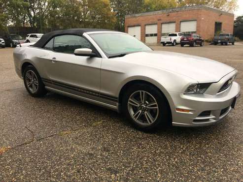 2013 Ford Mustang Premium Convertible for sale in Eden Prairie, MN