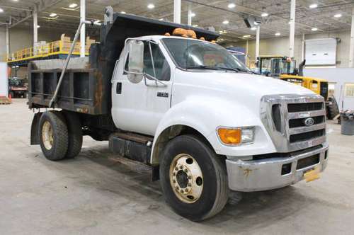 2005 Ford F750 XL Super Duty Dump for sale in West Henrietta, NY