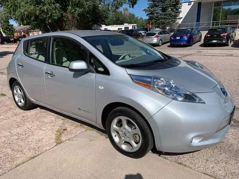 2012 NISSAN LEAF/40 miles on a full charge/reduced price - cars for sale in Colorado Springs, CO
