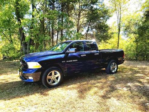 Dependable 2012 Dodge Ram 1500 Truck For Sale - - by for sale in Bloomsdale, MO