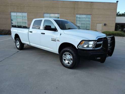 2017 DODGE RAM 2500 Tradesman 4x4 Crew Cab with Cargo Lamp w/High... for sale in Grand Prairie, TX