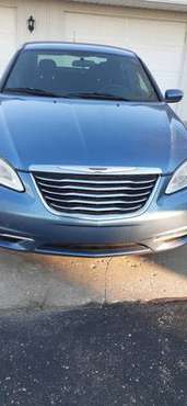 2011 Chrysler 200 Touring 62,800 miles - cars & trucks - by owner -... for sale in Mount Pleasant, MI