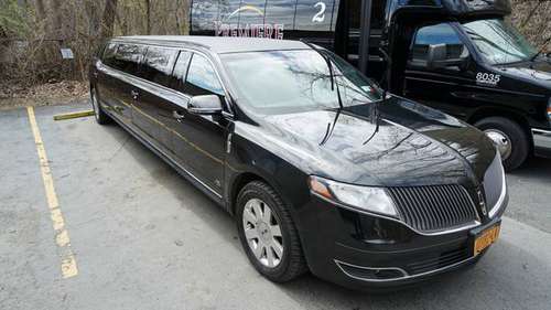 Lincoln MKT Limousine for sale in Albany, NV