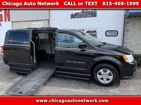 2012 Dodge Grand Caravan Crew Wheelchair Ramp side entry - cars & for sale in Tinley Park, IL