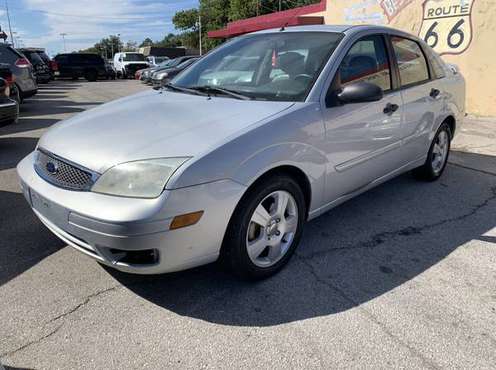 2005 *Ford* *Focus* *4dr Sedan ZX4 SES* CD Silver Me for sale in Tulsa, OK