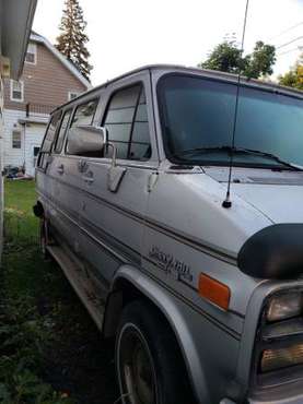 Chevy Gladiator G20 van for sale in Duluth, MN