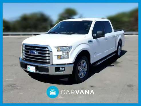 2017 Ford F150 SuperCrew Cab XLT Pickup 4D 5 1/2 ft pickup White for sale in Beaumont, TX
