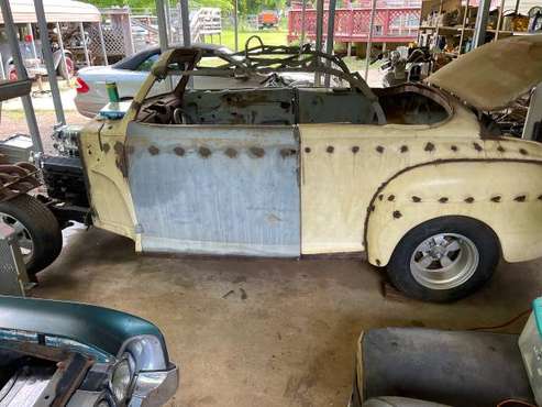 1946 Ford convertible project for sale in Tyler, TX