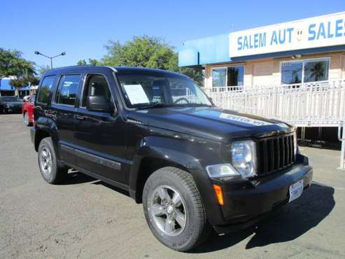 2008 Jeep Liberty - 4X4 - TOW PACKAGE - BRAND NEW TIRES - AC WORKS -... for sale in Sacramento , CA