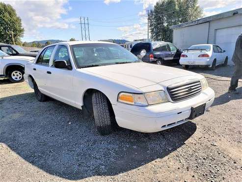 2001 Ford Crown Victoria Police Interceptor ~!BUY HERE, PAY HERE!~ for sale in Longview, WA