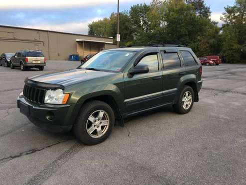 2006 Jeep Grand Cherokee Laredo. 4x4 for sale in Schenectady, NY