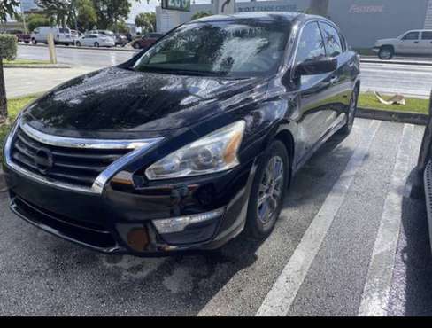 2015 Nissan Altima - cars & trucks - by owner - vehicle automotive... for sale in Cutler Bay, FL
