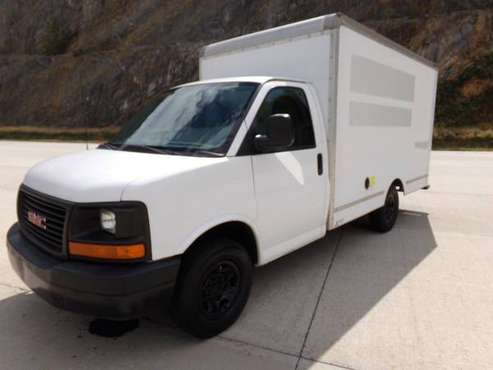 2011 GMC Savana 3500 12ft Box Truck. for sale in Medley, District Of Columbia