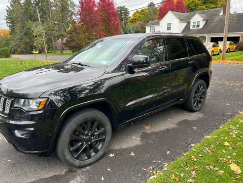 2019 Jeep Grand Cherokee Altitude for sale in Fayetteville, NY