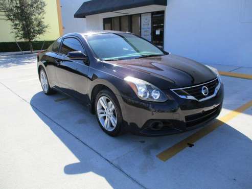 ~ 2012 Nissan Altima Coupe~ - cars & trucks - by owner - vehicle... for sale in West Palm Beach, FL