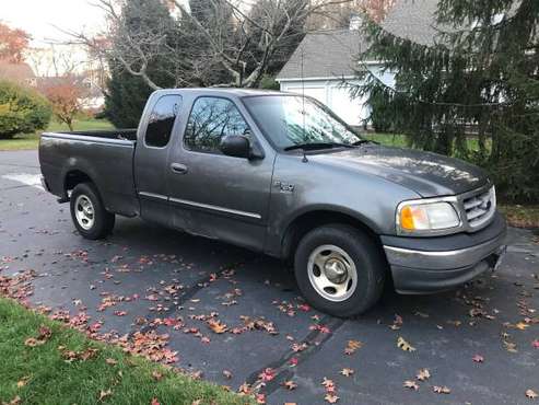 Ford F150 XLT Truck - cars & trucks - by owner - vehicle automotive... for sale in madison, CT