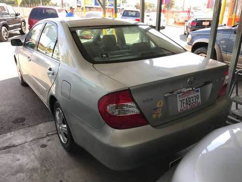 2002 TOYOTA CAMRY, SILVER, 4 Cylinder, Automatic, GAS SAVER!!! for sale in Modesto, CA