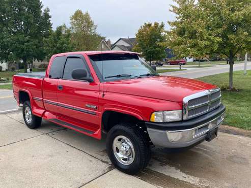 1999 2500 4wd cummins - cars & trucks - by owner - vehicle... for sale in Grove City, PA